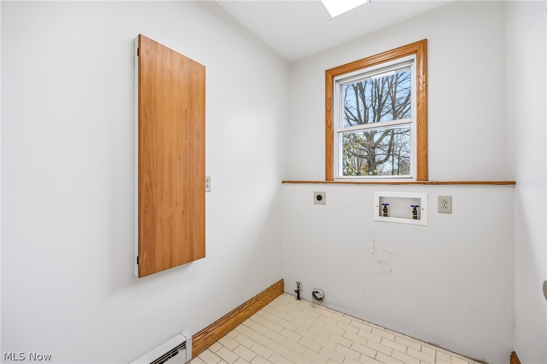 8539 Schubert Avenue NE Alliance OH 44601
