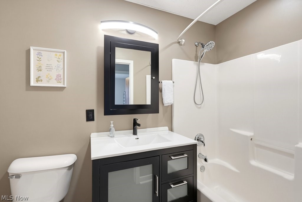 1185 Coventry Street Akron OH 44306