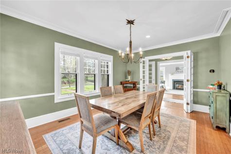 2885 Edgehill Road Cleveland Heights OH 44118