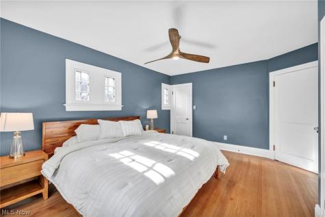 2885 Edgehill Road Cleveland Heights OH 44118