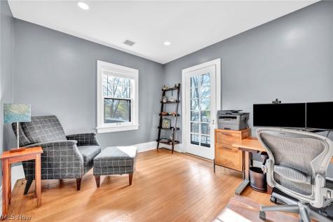 2885 Edgehill Road Cleveland Heights OH 44118