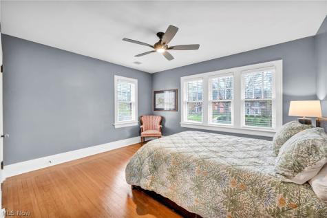 2885 Edgehill Road Cleveland Heights OH 44118