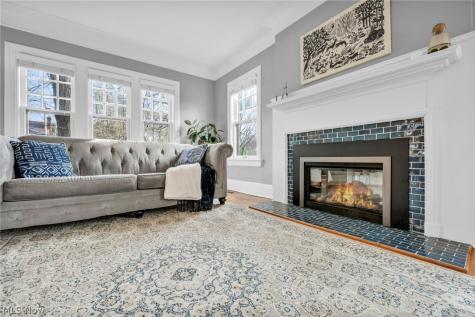 2885 Edgehill Road Cleveland Heights OH 44118