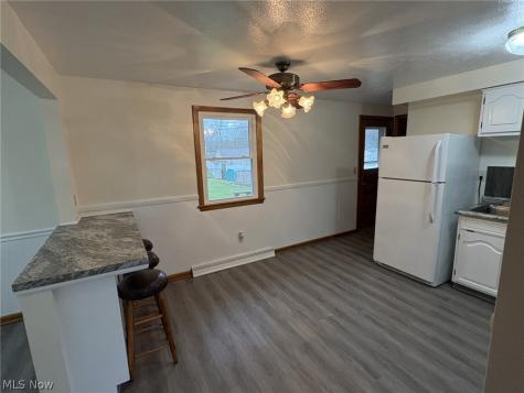 549 NW Montrose Avenue NW Massillon OH 44646