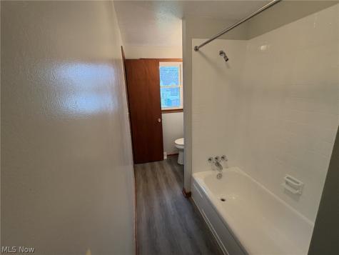 549 NW Montrose Avenue NW Massillon OH 44646