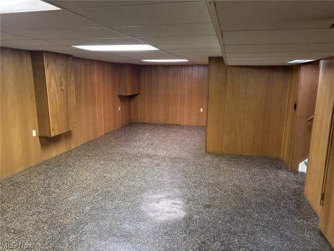 549 NW Montrose Avenue NW Massillon OH 44646