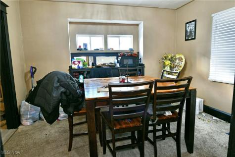 32 E Avondale Avenue Youngstown OH 44507