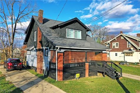 32 E Avondale Avenue Youngstown OH 44507
