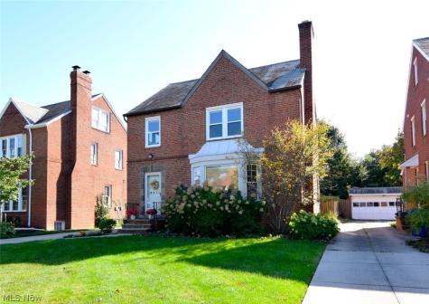 3870 Faversham Road University Heights OH 44118