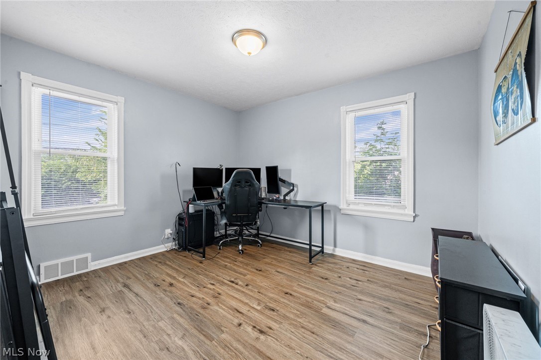 16102 Talford Avenue Cleveland OH 44128