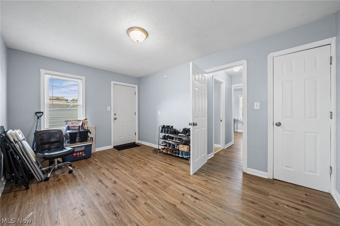 16102 Talford Avenue Cleveland OH 44128