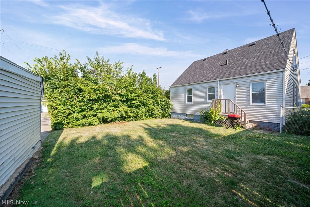 16102 Talford Avenue Cleveland OH 44128