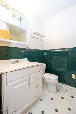 9975 Silvercreek Road Wadsworth OH 44281