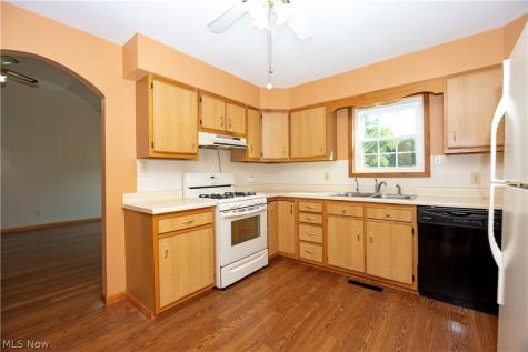9975 Silvercreek Road Wadsworth OH 44281