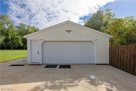 9975 Silvercreek Road Wadsworth OH 44281