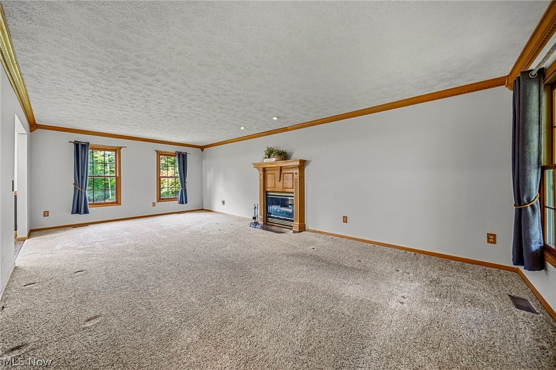 2009 Clay Road Dorset OH 44032