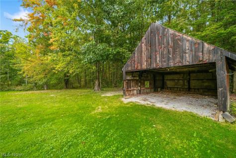2009 Clay Road Dorset OH 44032