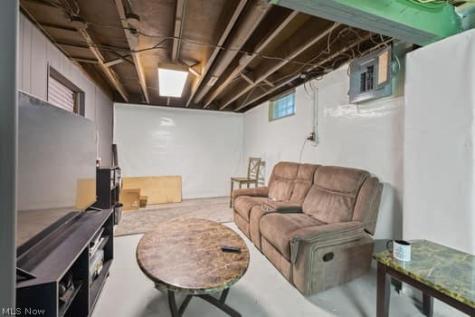 437 Bicksler Drive Wadsworth OH 44281