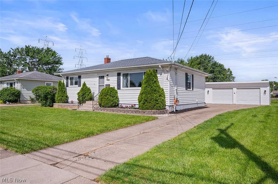5882 Middlebrook Boulevard Brook Park OH 44142