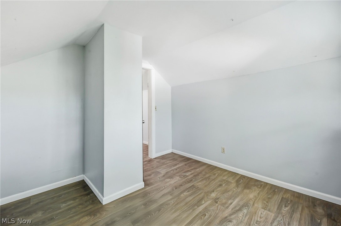 2645 Draper Street SE Warren OH 44484