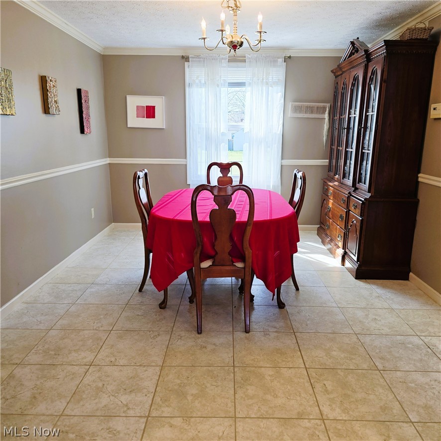 9898 Lakeview Circle Strongsville OH 44136