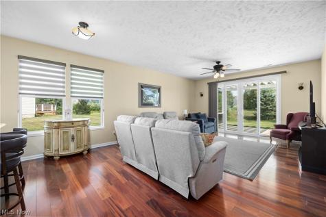 9099 Vernon Hill North Ridgeville OH 44039