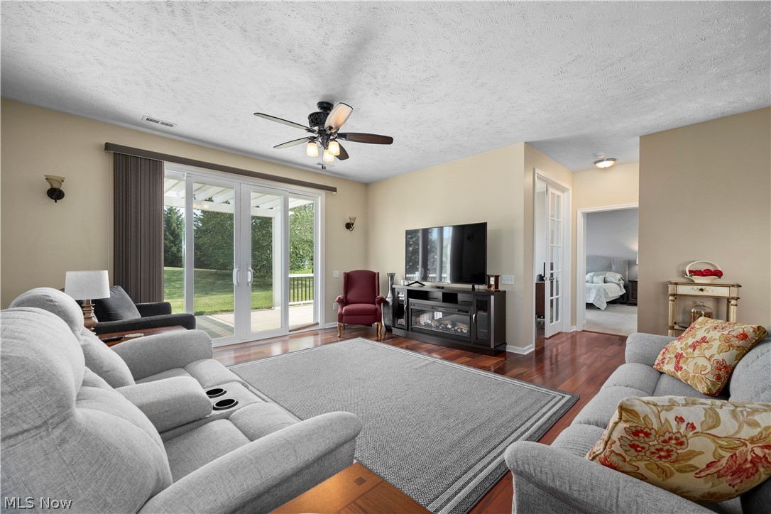 9099 Vernon Hill North Ridgeville OH 44039