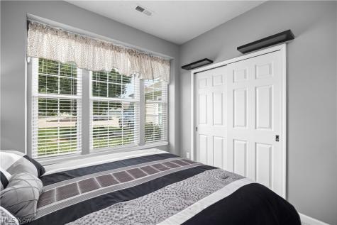 9099 Vernon Hill North Ridgeville OH 44039
