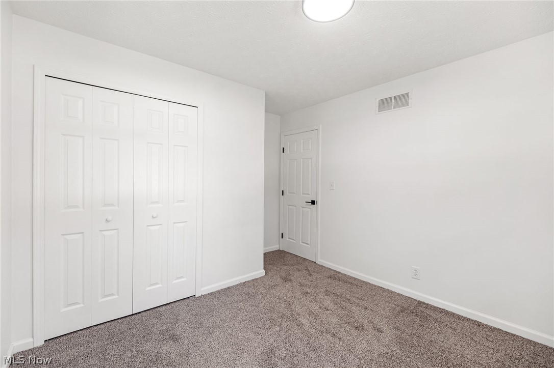 164 High Grove Boulevard Akron OH 44312