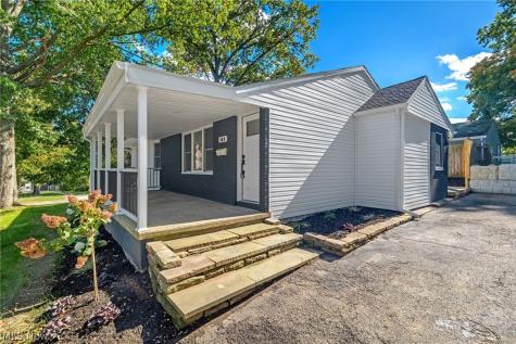 164 High Grove Boulevard Akron OH 44312