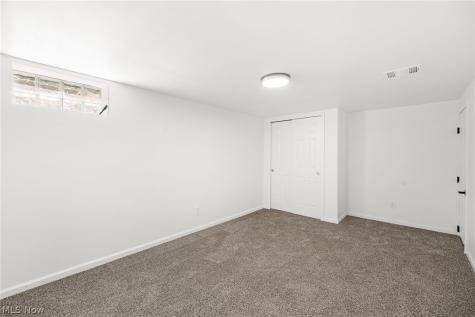 164 High Grove Boulevard Akron OH 44312