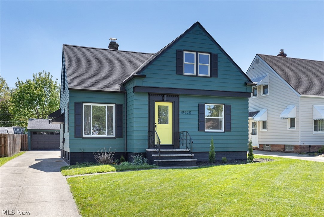10620 Raymond Avenue Garfield Heights OH 44125