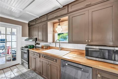 7333 Case Avenue Mentor OH 44060