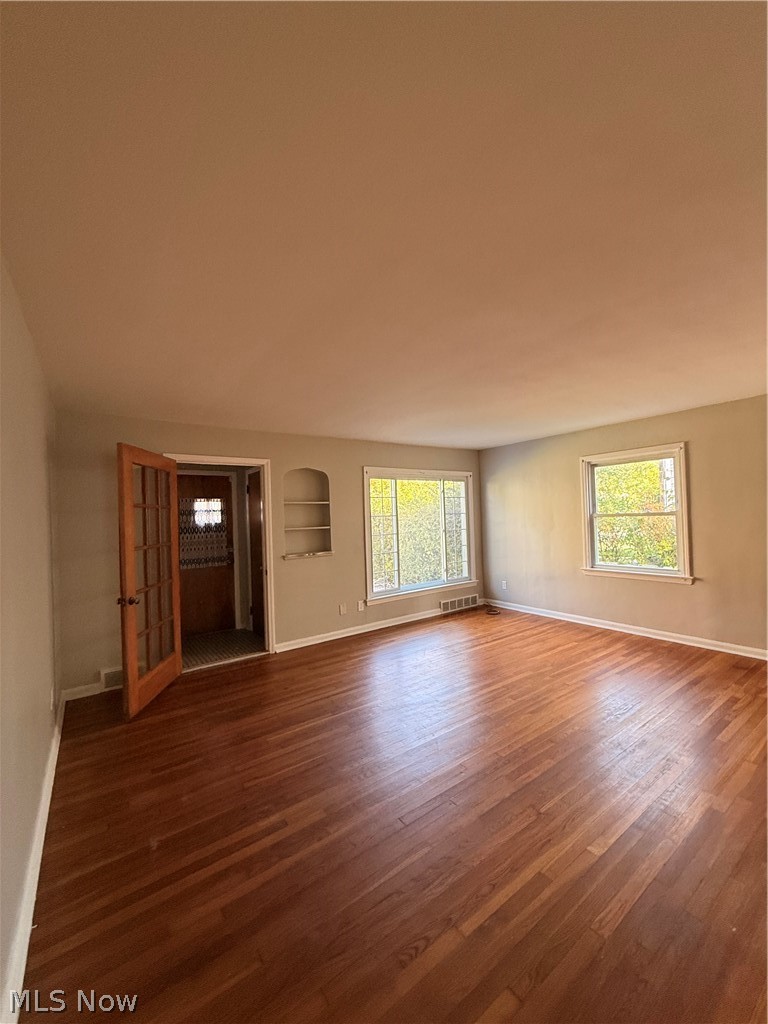 3694 Grosvenor Road Cleveland Heights OH 44118