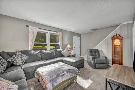342 Inwood Boulevard Avon Lake OH 44012