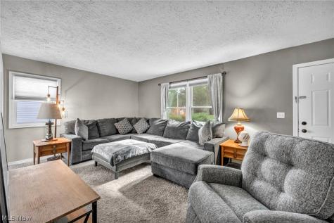 342 Inwood Boulevard Avon Lake OH 44012