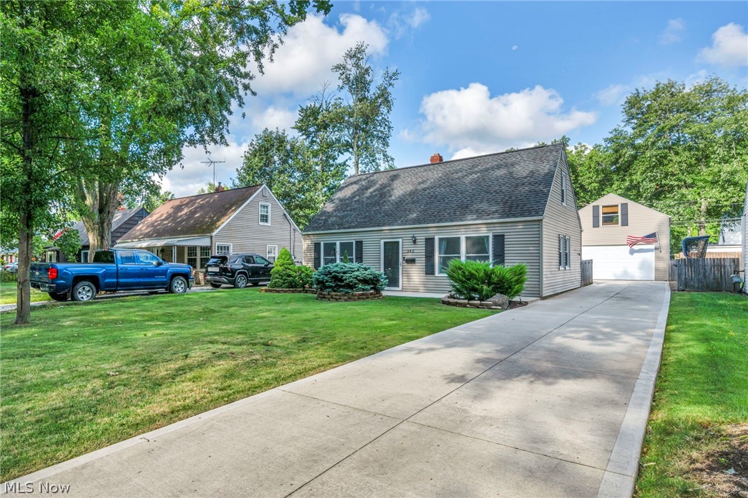342 Inwood Boulevard Avon Lake OH 44012