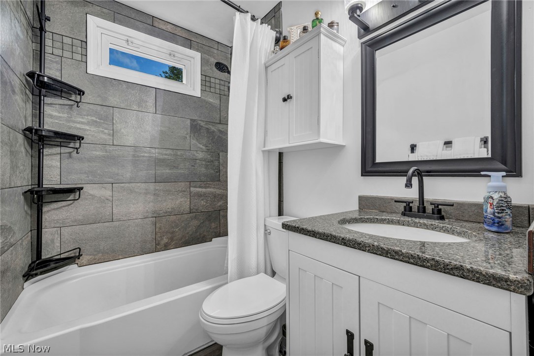 342 Inwood Boulevard Avon Lake OH 44012