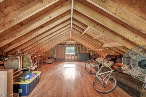 342 Inwood Boulevard Avon Lake OH 44012