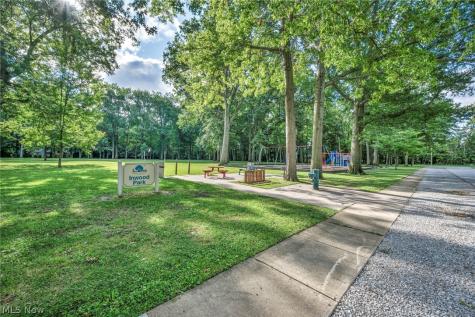 342 Inwood Boulevard Avon Lake OH 44012