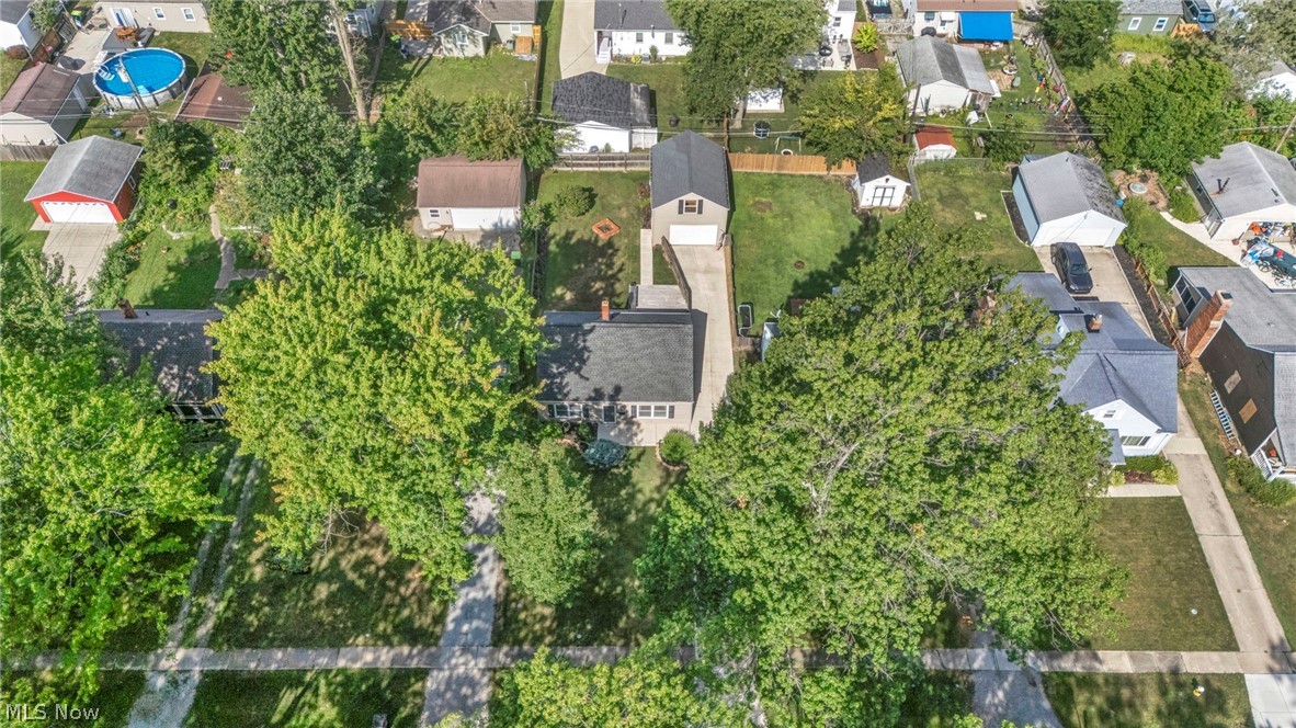 342 Inwood Boulevard Avon Lake OH 44012