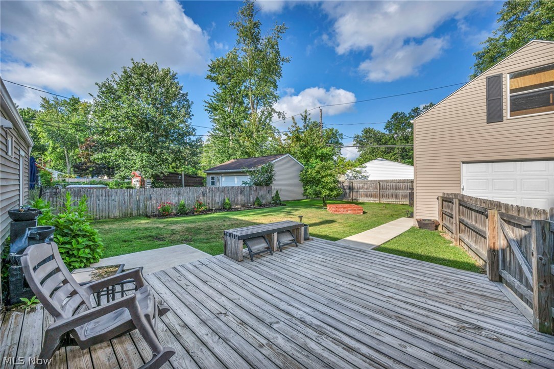 342 Inwood Boulevard Avon Lake OH 44012