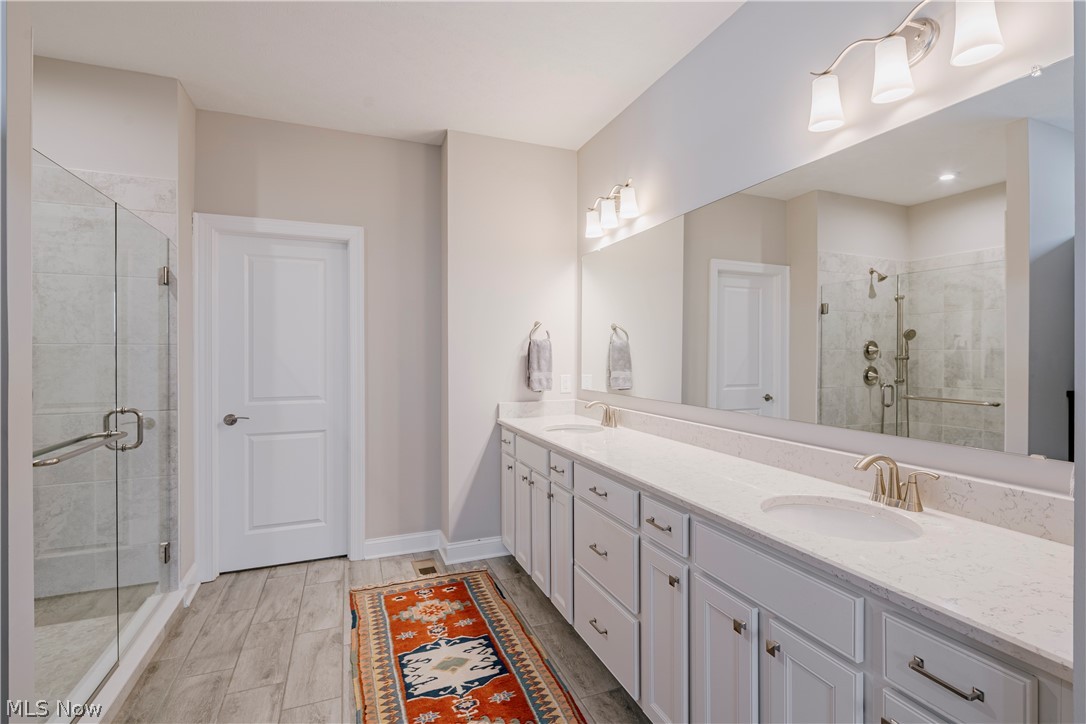554 Salt Lake Circle Orange OH 44022