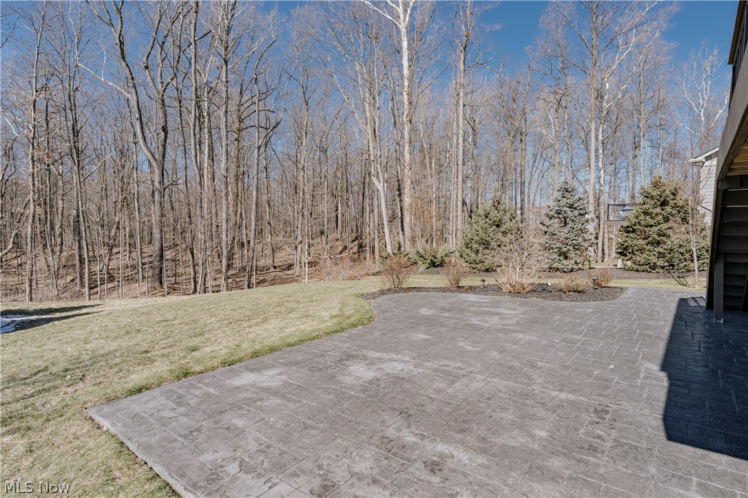 554 Salt Lake Circle Orange OH 44022