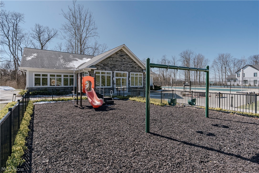 554 Salt Lake Circle Orange OH 44022