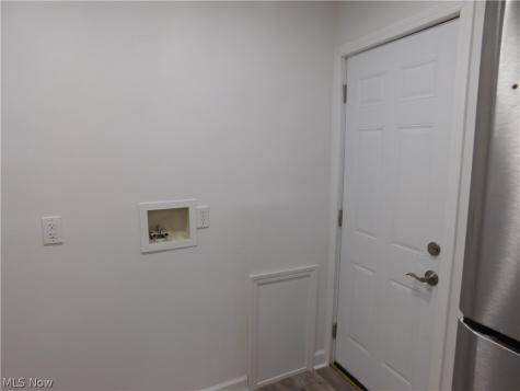 1283 Waverly Road Eastlake OH 44095