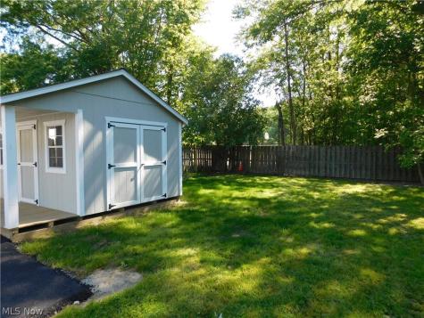 1283 Waverly Road Eastlake OH 44095