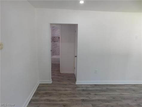 1283 Waverly Road Eastlake OH 44095