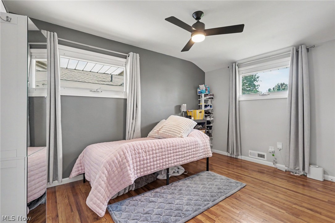 578 E Hillsdale Avenue Seven Hills OH 44131