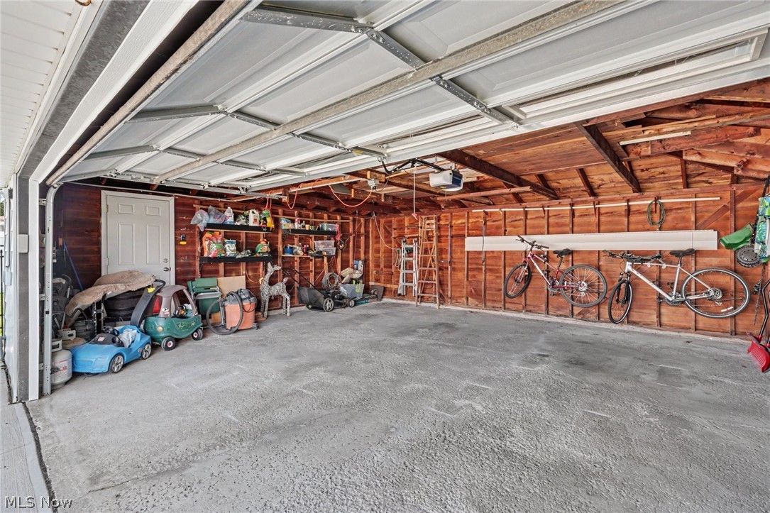 578 E Hillsdale Avenue Seven Hills OH 44131